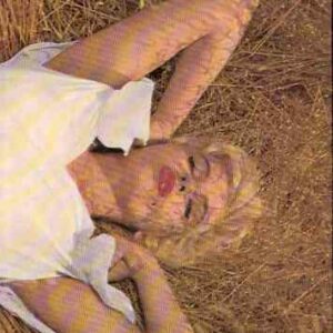 LA CAMICIA BIANCA